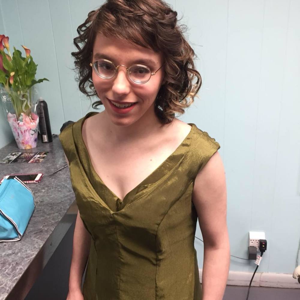 Meet your Posher, Annika